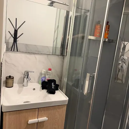 Cocoon Aparthotel 4*